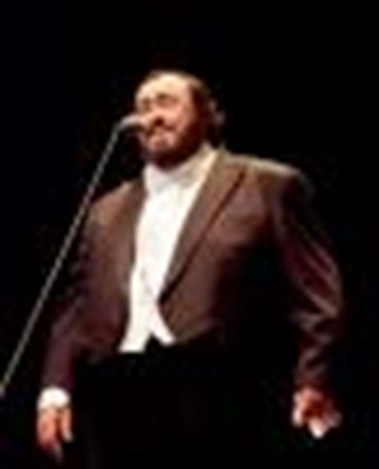 Luciano Pavarotti (Ponopresse Internationale/Rex Features)