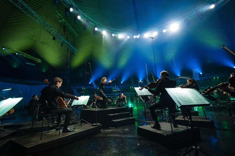 The DSO-Berlin and Robin Ticciati filming An Alpine Symphony (Photo: Peter Adamik)