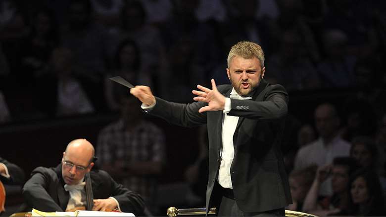 Chief Conductor Kirill Karabits conducting BSO