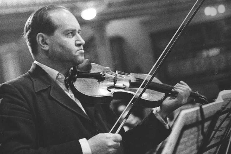 David Oistrakh: surely Soviet Russia’s most musical violinist (photography: Georges Maiteny/Parlophone Records Ltd.)