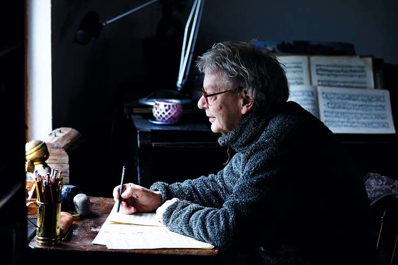 The 80-year-old Buck is a composer who sits comfortably with himself and his art (photography: Lars Skaaning)